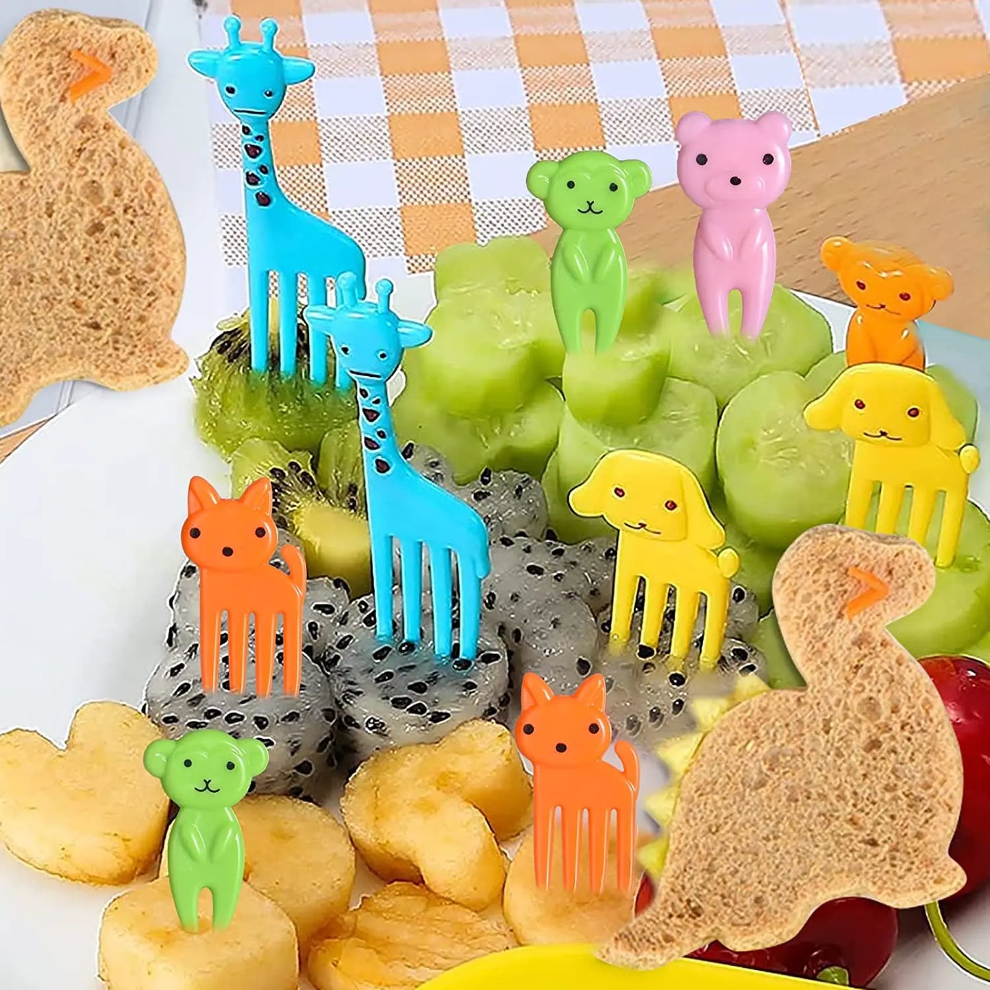 סט חותכי סנדוויץ' לילדים – אביזרים ליצירת עוגיות, חותכי פירות ואוכל צבעוני לארוחת בית הספר